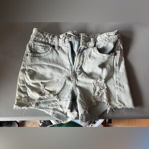 Distressed Light Wash Women's Shorts